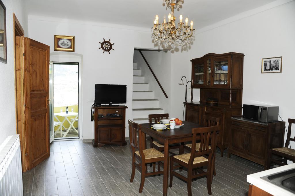 ונטימיגליה Medieval House מראה חיצוני תמונה